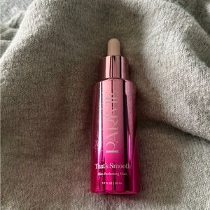 Parivie That's Smooth Skin-Perfecting Elixir - Paris Hilton